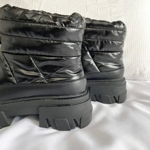 Oak + Fort Cozy Track Sole Puffer Boot Black Size 7 - Picture 10 of 12